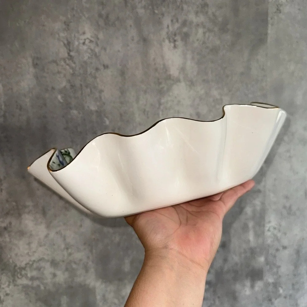 Susan Gordon Pottery Ceramic Juliette Blue Hydrangea Wavy Bowl 22k Gold Trim